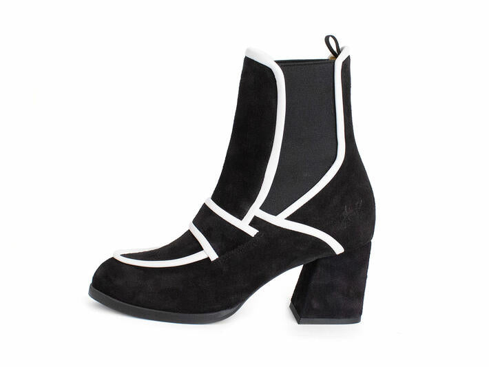 Arcus black