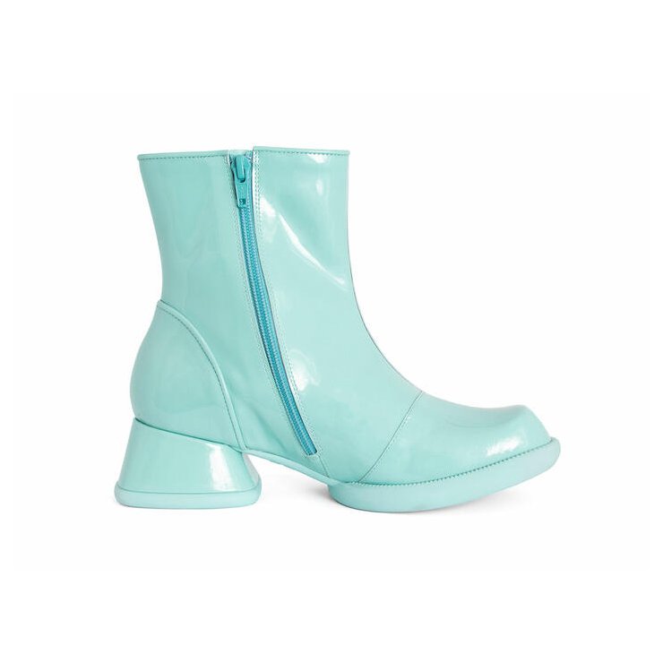 Collette light blue
