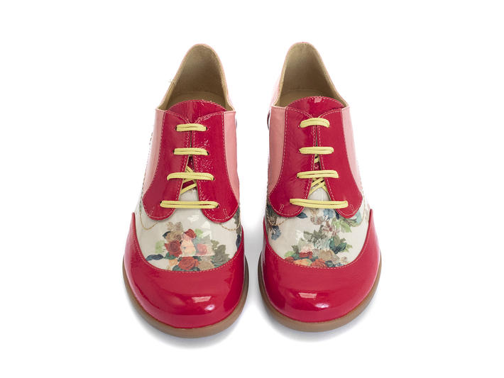 Generous red / pink