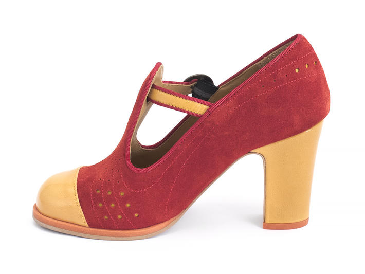 Tova red